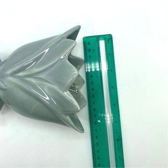 Haeger Pottery light Gray Fan Tulip Vase
1948 Vintage rare - Picture 8 of 16